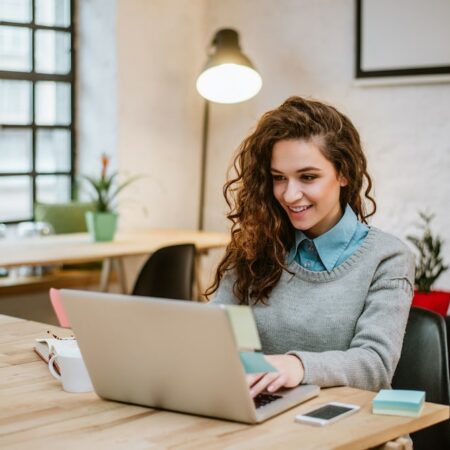 Exemples de premier message à envoyer à un homme sur un site de rencontre