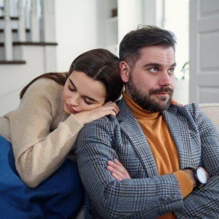 Relation amoureuse avec un partenaire dépressif : comment gérer le couple ?