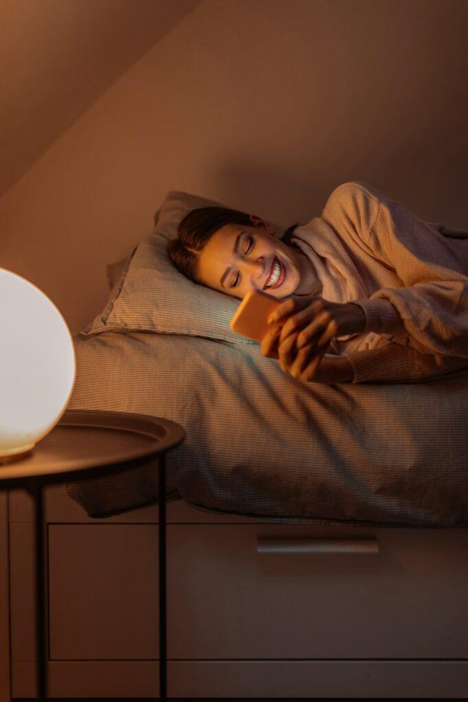 Messaging before bedtime