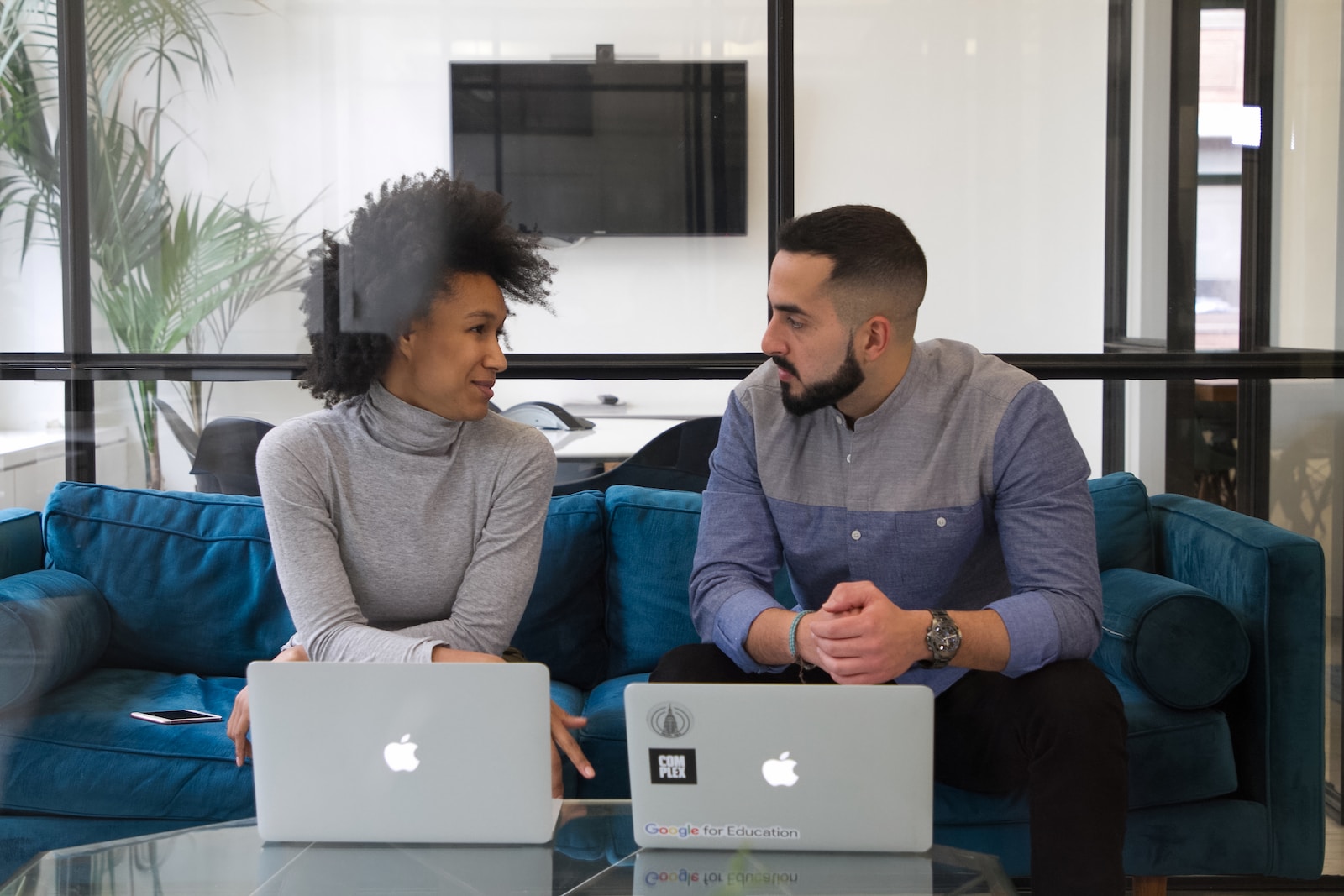 amour au bureau entre collègue